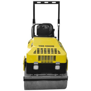 Rodillo Compactador Profesional Tdk Machinery Con Operador Con Motor Hyundai 22 Hp